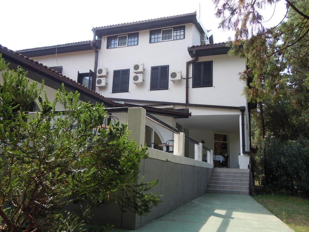 Višići Hotel Park מראה חיצוני תמונה