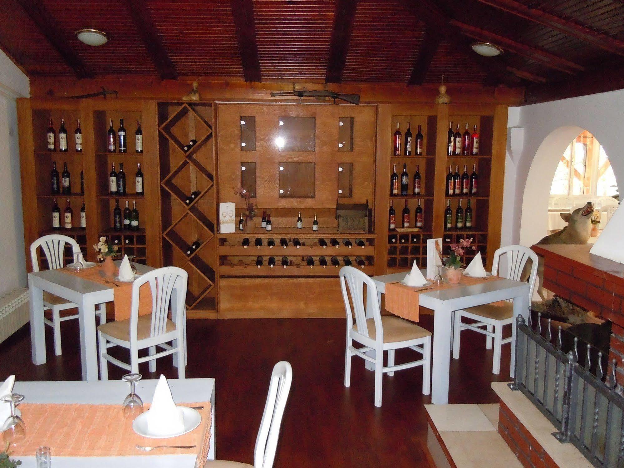 Višići Hotel Park מראה חיצוני תמונה
