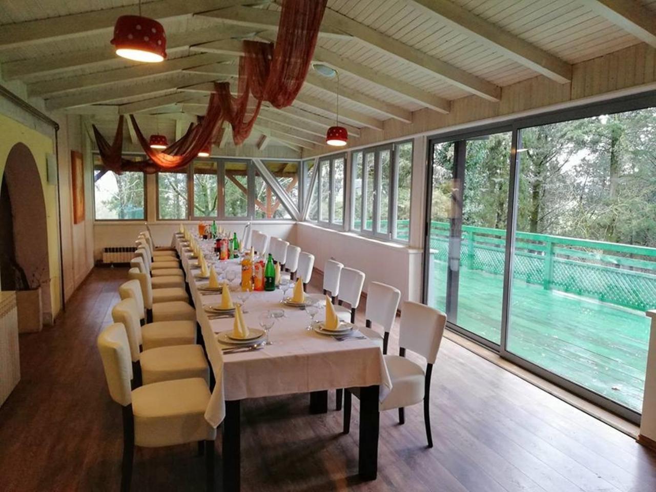 Višići Hotel Park מראה חיצוני תמונה